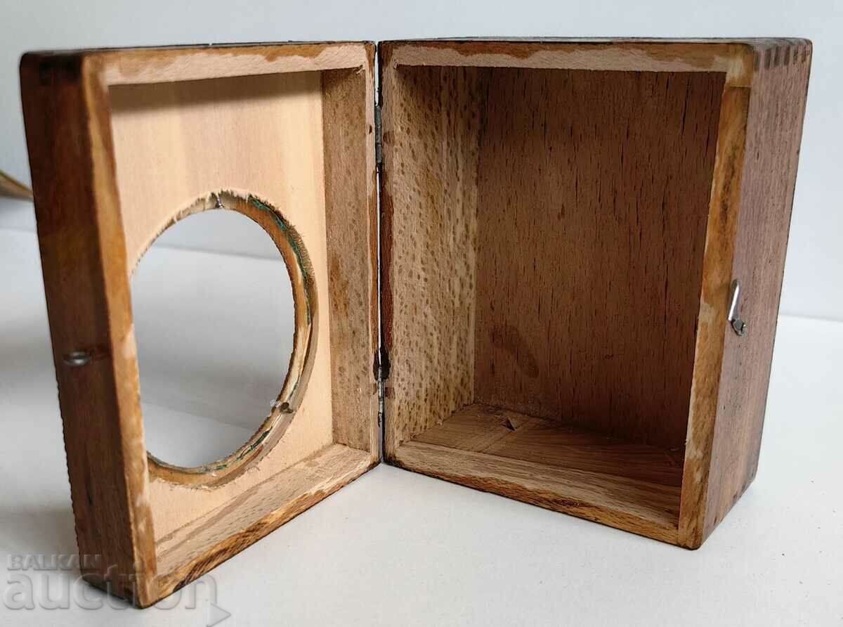 1930s KINGDOM OF BULGARIA UNUSED BOX PLATE ALARM CLOCK - 5 1930s KINGDOM OF BULGARIA UNUSED BOX PLATE ALARM CLOCK - 5