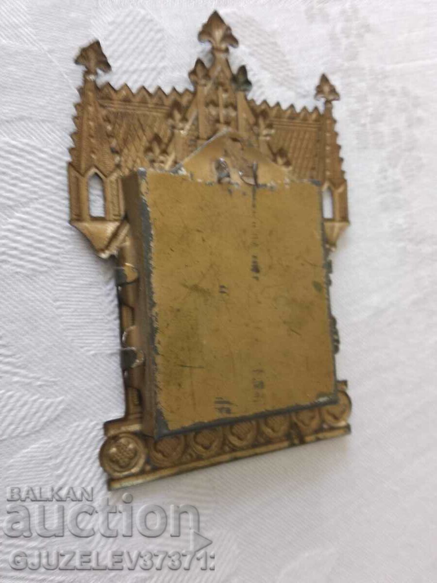 Old collectible mini iconostasis with price 99.00 BGN | € 50.62 Old collectible mini iconostasis with price 99.00 BGN | € 50.62