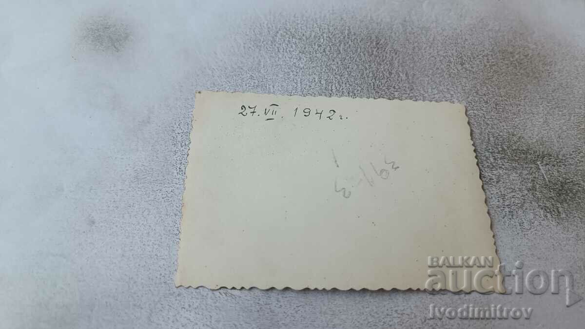 Photo Sofia Man, woman and girl on a walk 1942 with price 2.45 BGN | € 1.25