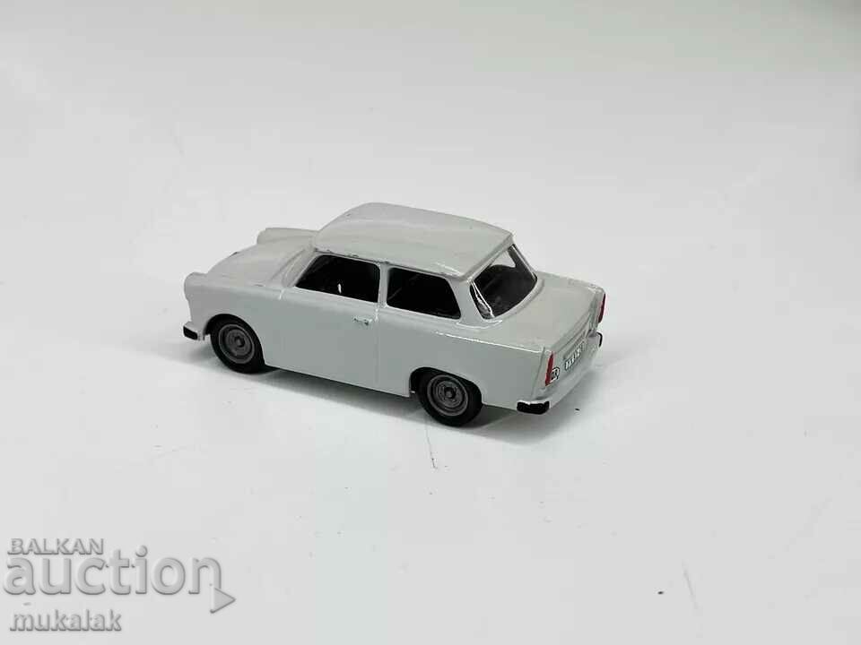 Delivery of 1:43 VITESSE TRABANT TRABANT TOY STROLLER MODEL Delivery of 1:43 VITESSE TRABANT TRABANT TOY STROLLER MODEL