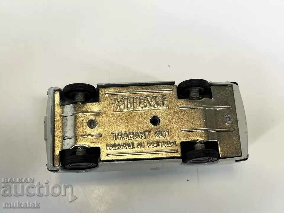 1:43 VITESSE TRABANT TRABANT TOY STROLLER MODEL - 5 1:43 VITESSE TRABANT TRABANT TOY STROLLER MODEL - 5