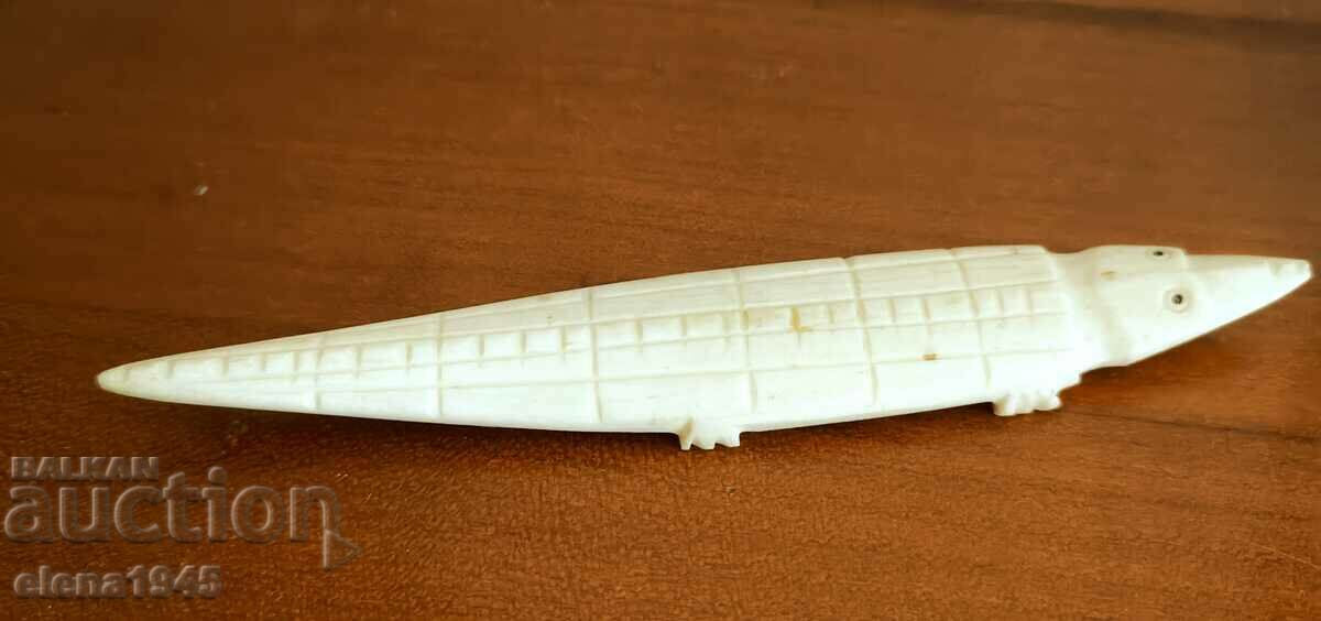 Bone knife rests with price 50.00 BGN | € 25.56