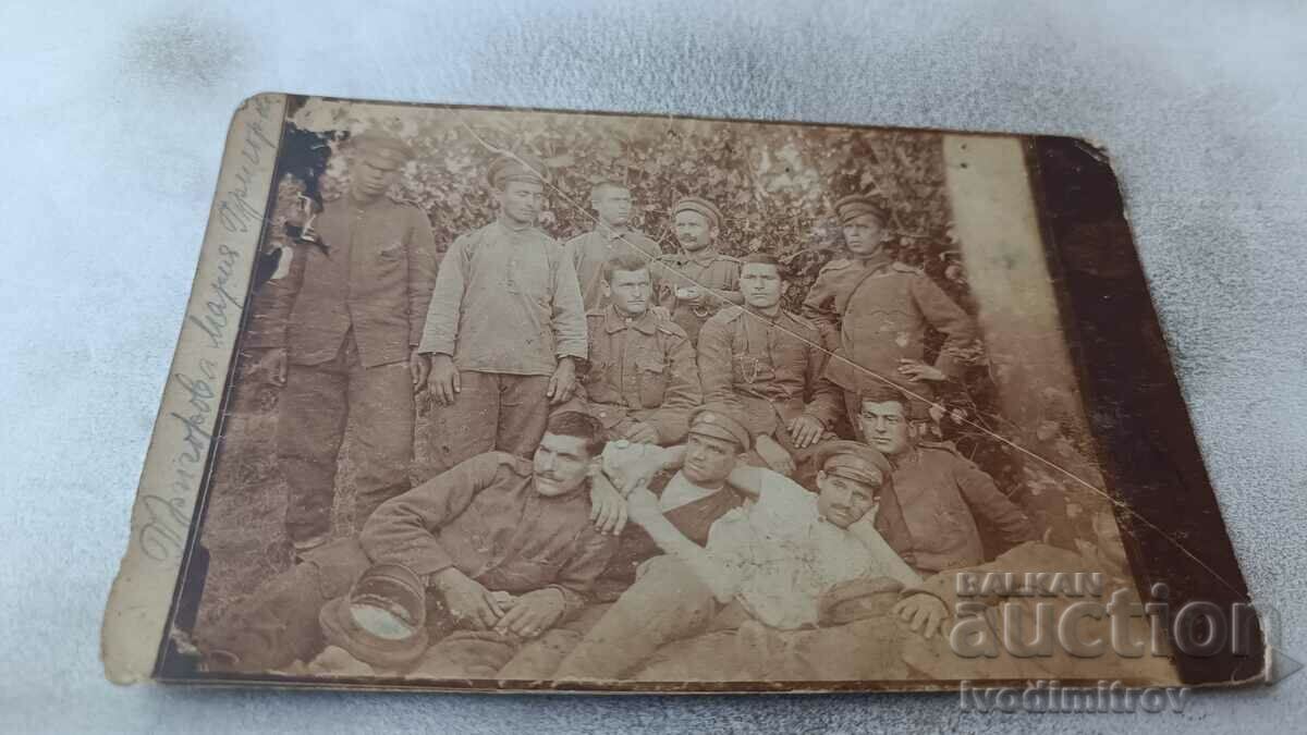 Снимка Офицери и войници на фронта Първа Световна Война