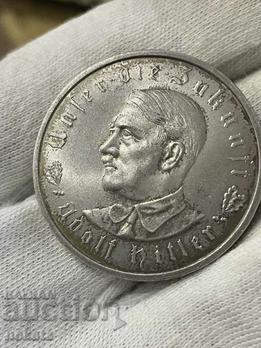 Veche medalie germană de argint cu ocazia alegerii lui Hitler