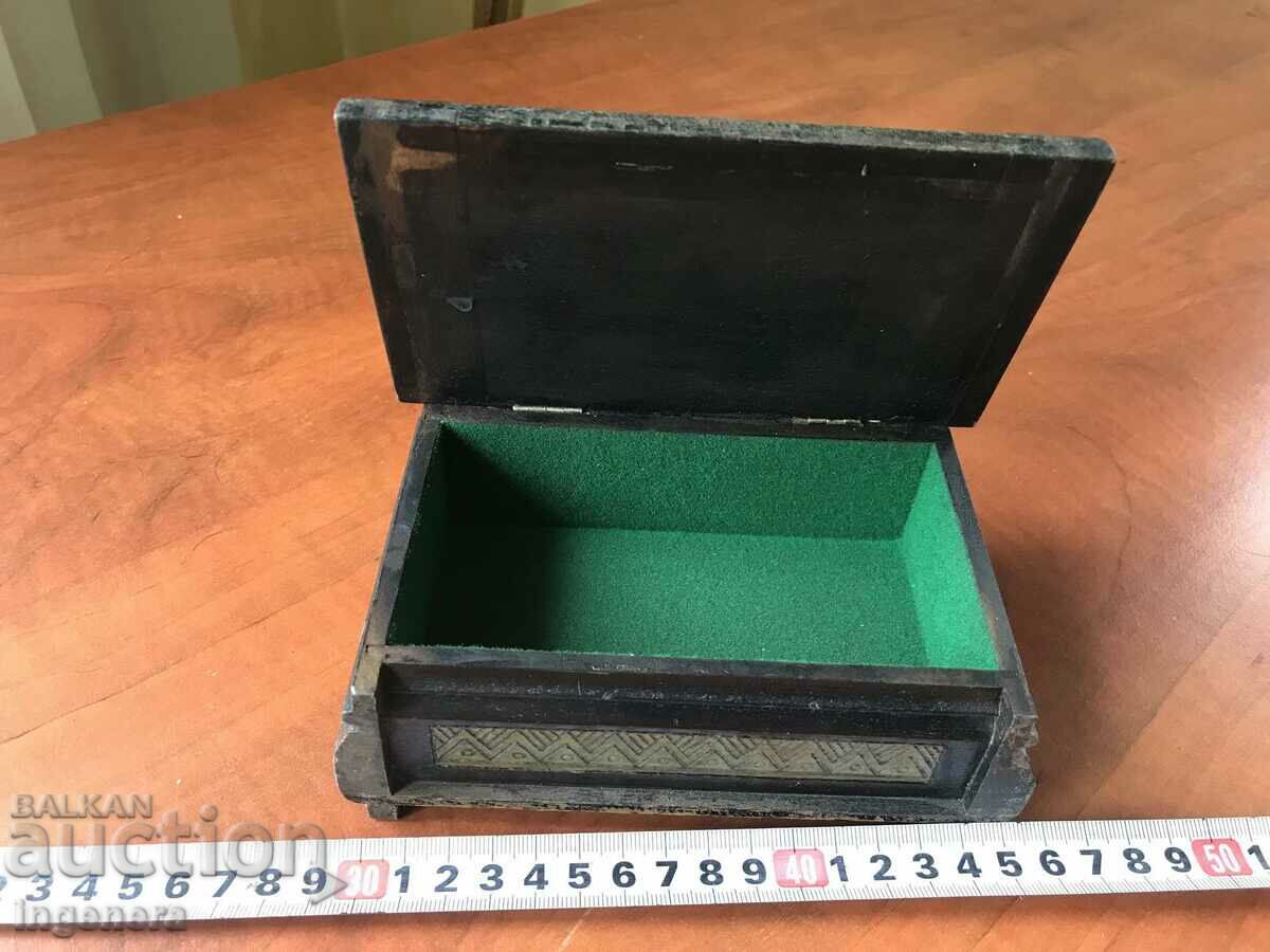 Auction BOX WOOD PYROGRAPH DRAWING ANTIQUE FROM SOCA MOSTRA Auction BOX WOOD PYROGRAPH DRAWING ANTIQUE FROM SOCA MOSTRA