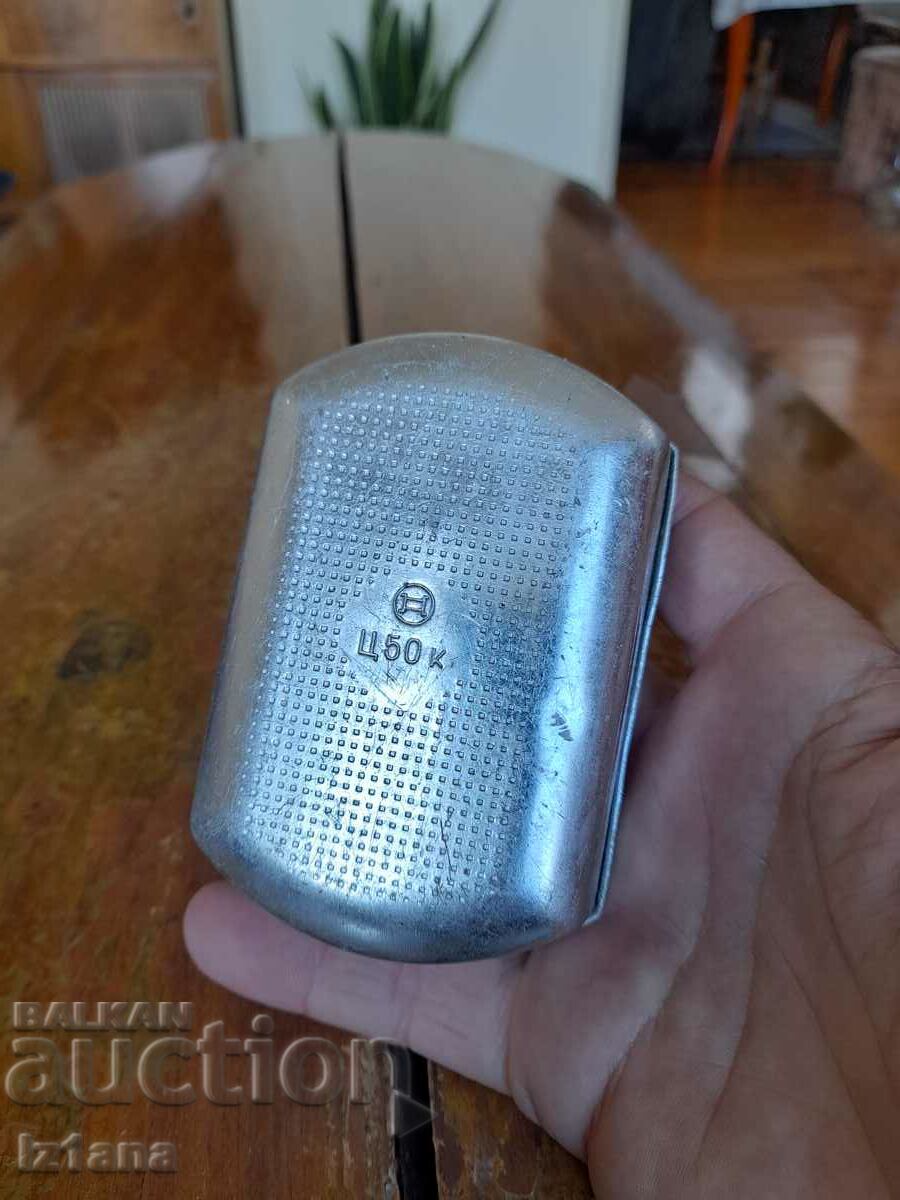 Auction Old soap dish Auction Old soap dish