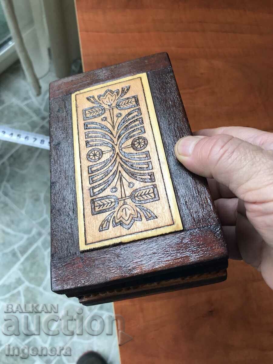 Παράδοση ΚΟΥΤΙ ΞΥΛΟ ΠΥΡΟΓΡΑΦΙΚΟ ΣΧΕΔΙΟ ΑΝΤΙΚΕ ΑΠΟ SOCA MOSTRA Παράδοση ΚΟΥΤΙ ΞΥΛΟ ΠΥΡΟΓΡΑΦΙΚΟ ΣΧΕΔΙΟ ΑΝΤΙΚΕ ΑΠΟ SOCA MOSTRA