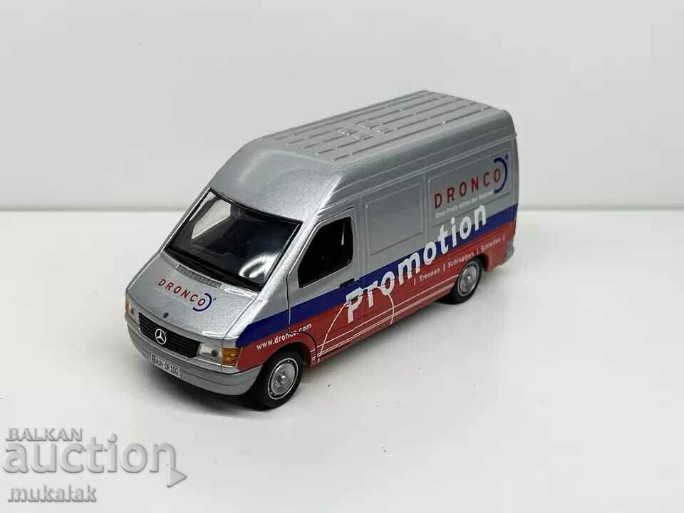 Licitație 1:43 Schuco MERCEDES BENZ SPRINTER TROLLEY MODEL DE JUCĂRIE