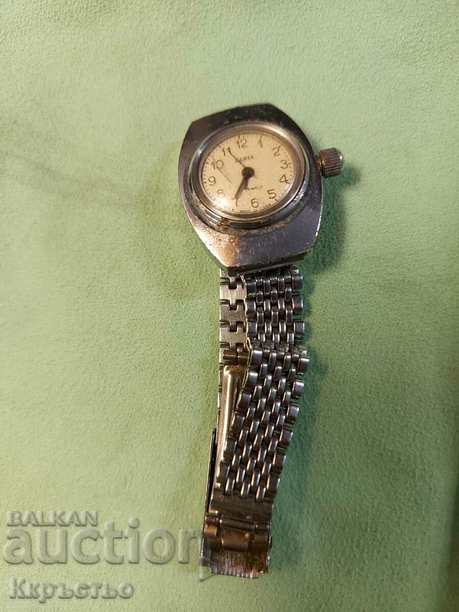 Γυναικείο ρολόι Zarya από τον 1ο αιώνα.