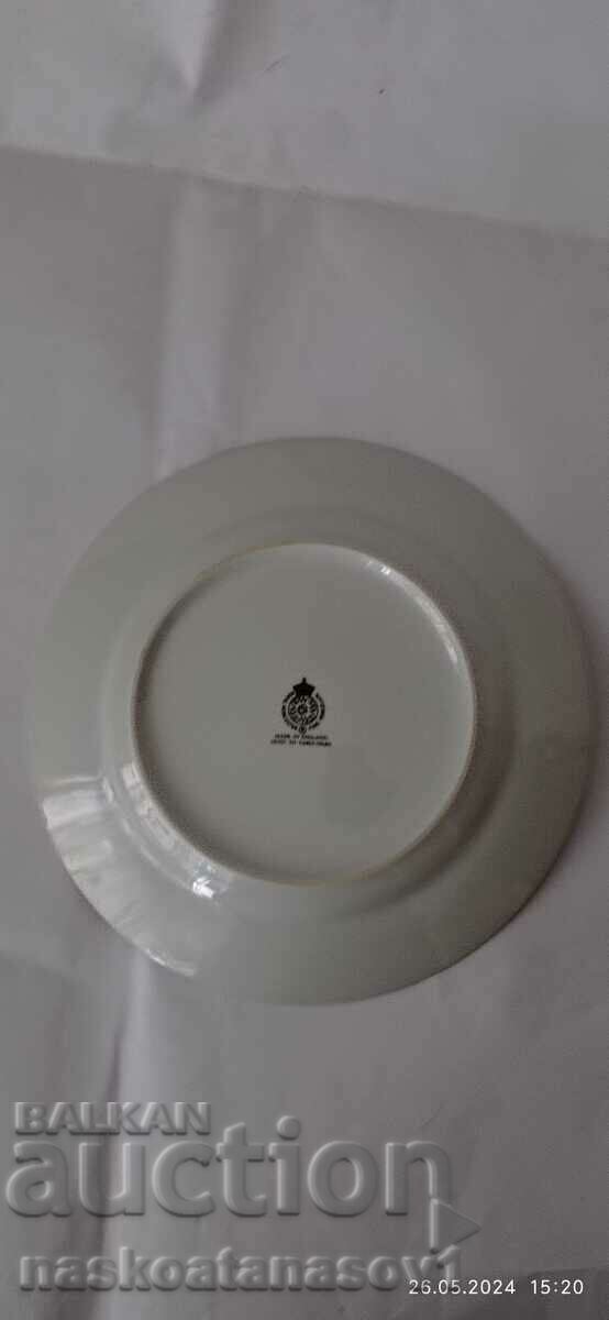 Porcelain plate with price 15.00 BGN | € 7.67 Porcelain plate with price 15.00 BGN | € 7.67