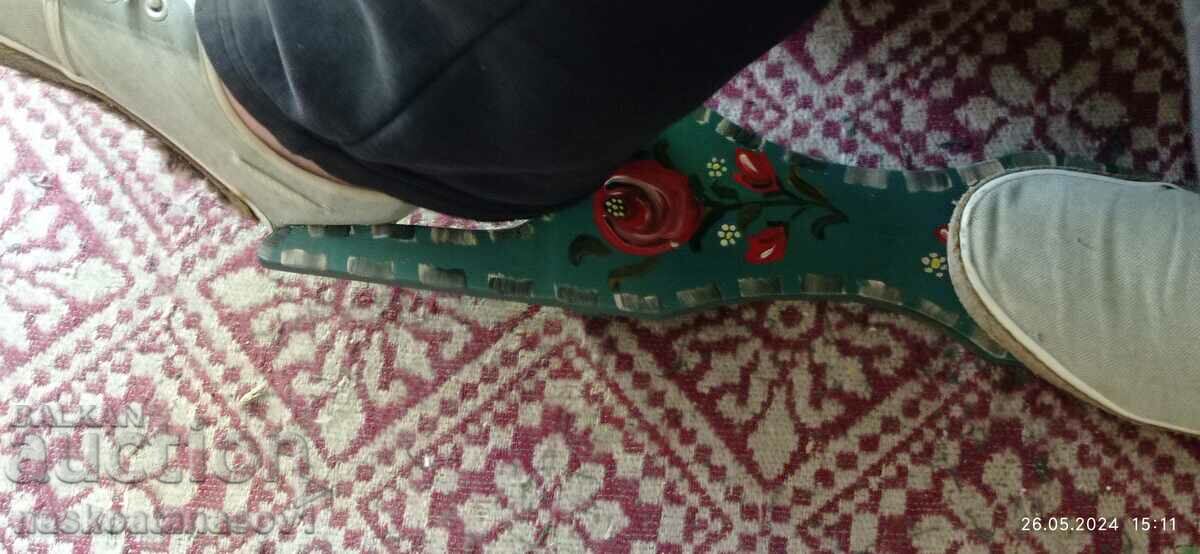 Wooden dressing table - 5 Wooden dressing table - 5