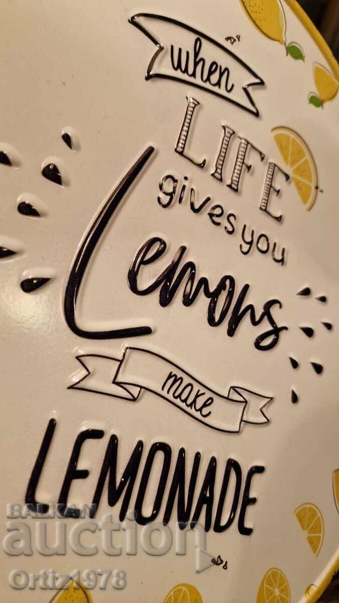 Delivery of Large metal sign, 32cm, "If life gives you lemons
