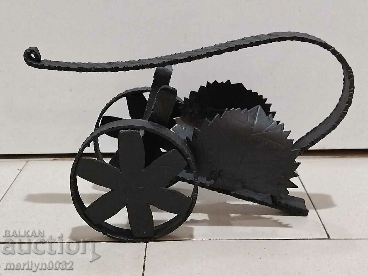 Wrought iron fantasy metal wine rack with price 56.00 BGN | € 28.63 Wrought iron fantasy metal wine rack with price 56.00 BGN | € 28.63