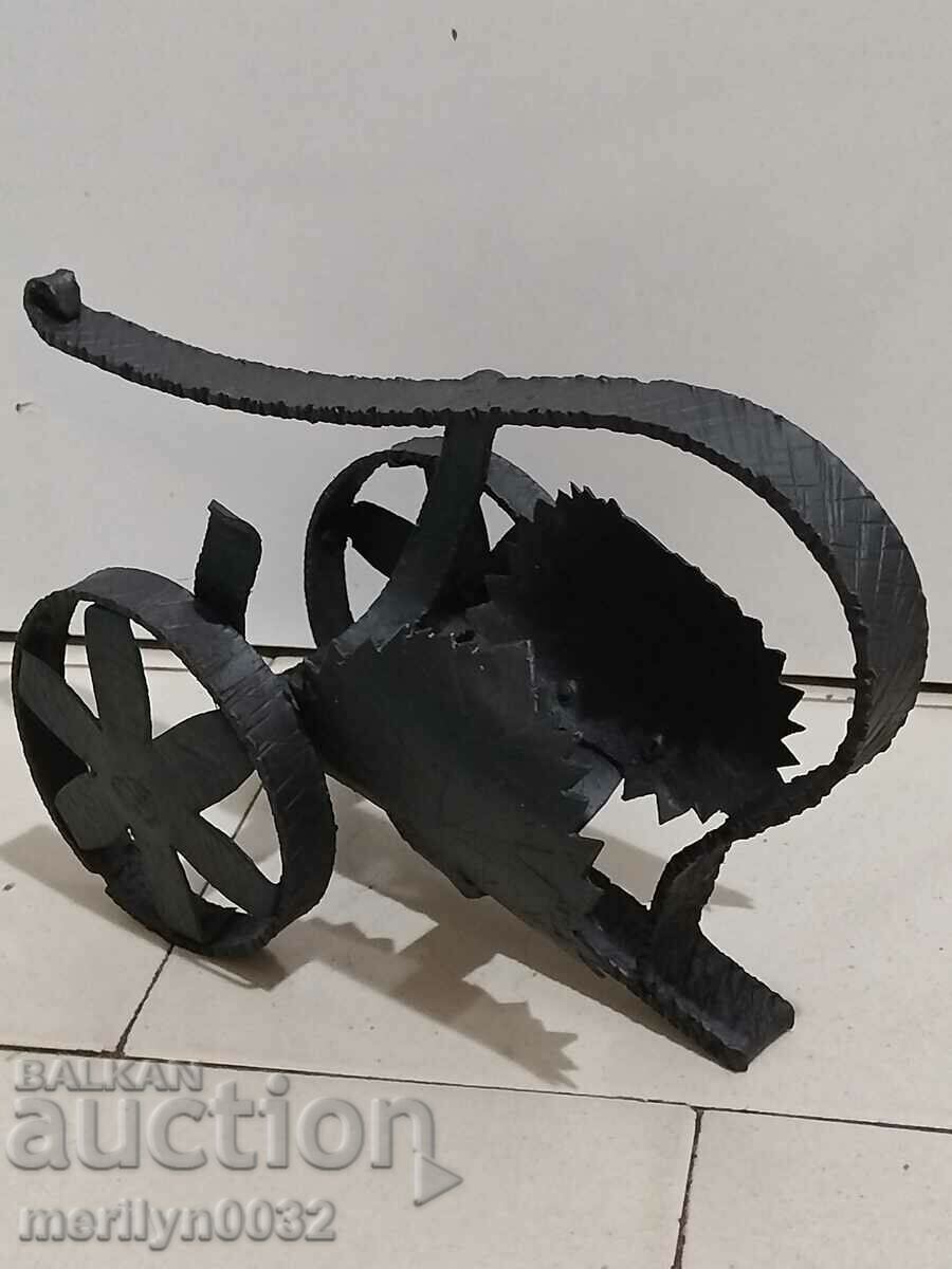 Auction Wrought iron fantasy metal wine rack Auction Wrought iron fantasy metal wine rack