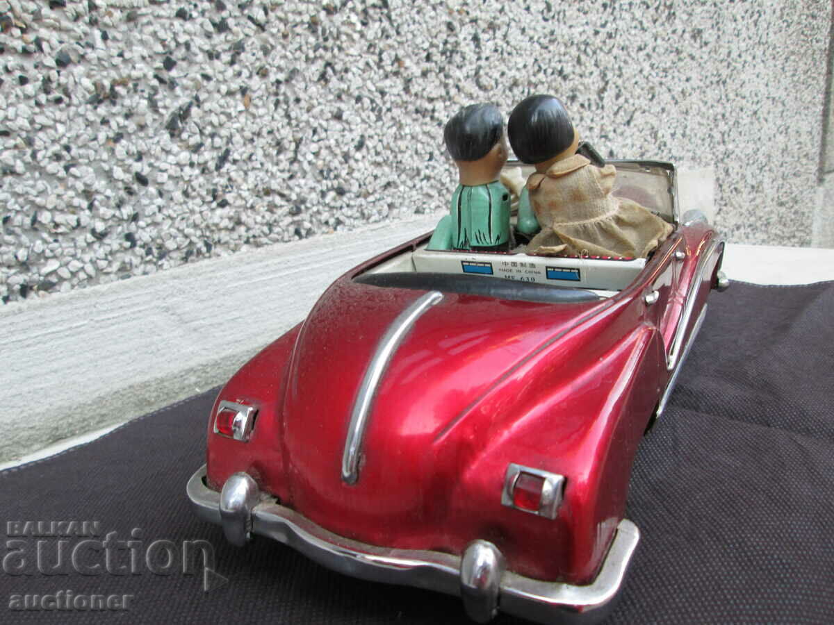 Delivery of VINTAGE CHINESE TIN CAR-1960 Delivery of VINTAGE CHINESE TIN CAR-1960