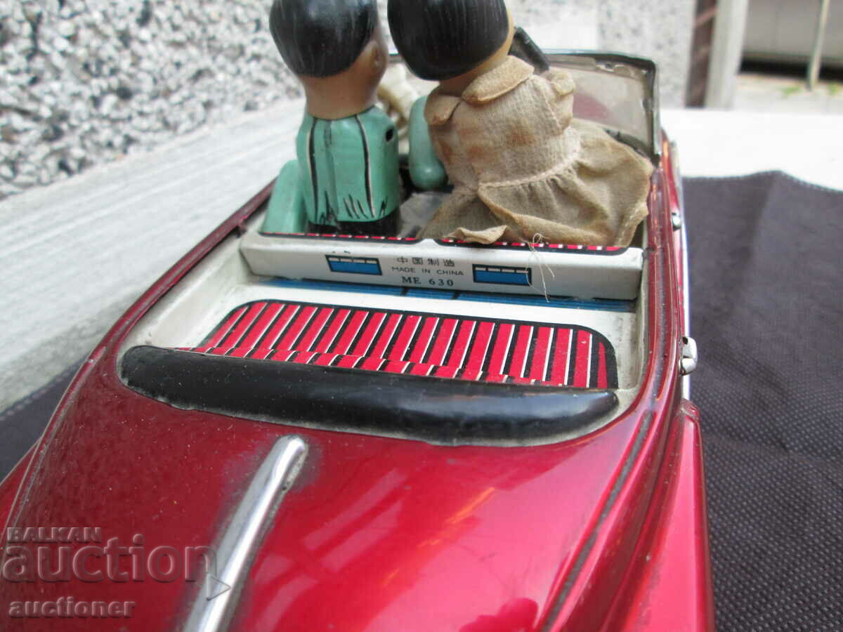 VINTAGE CHINESE TIN CAR-1960 - 5 VINTAGE CHINESE TIN CAR-1960 - 5