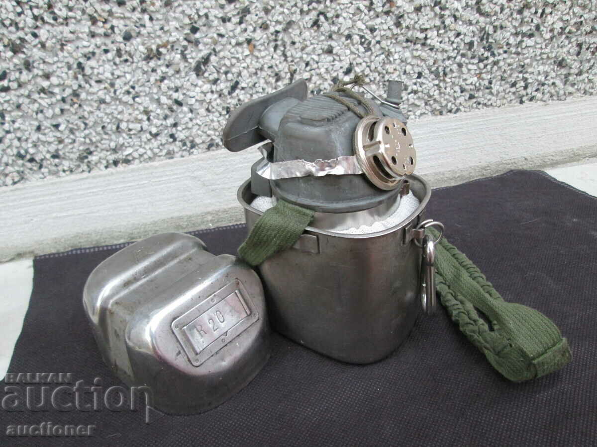 Licitație VINTAGE MSA W65 MASCA MINIATURALA SELF RESCUE