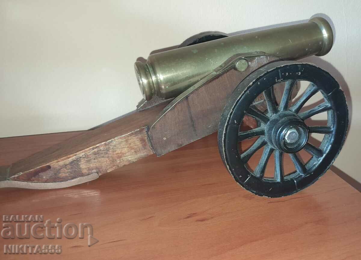 Large bronze cannon, top, for decoration with price 350.00 BGN | € 178.95 Large bronze cannon, top, for decoration with price 350.00 BGN | € 178.95