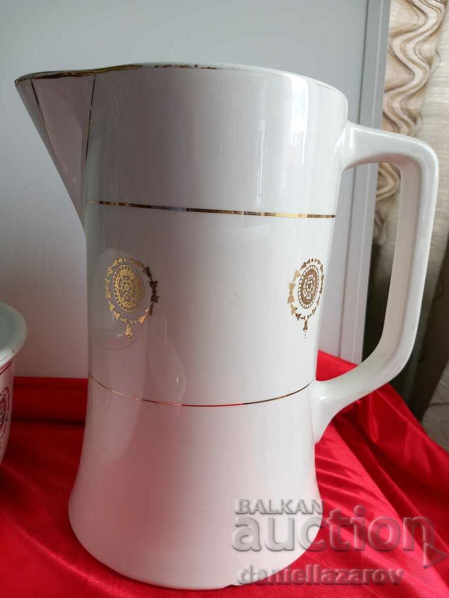 Старинен ПОРЦЕЛАНОВ Комплект за Миене с цена 150.00 лв. | € 76.69 Старинен ПОРЦЕЛАНОВ Комплект за Миене с цена 150.00 лв. | € 76.69