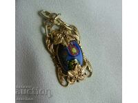 Medalion aurit cu sticla de Murano