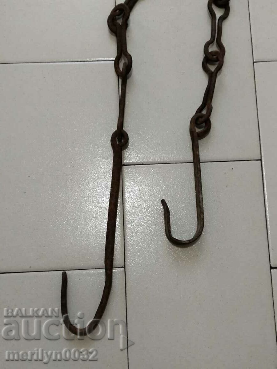 Old wrought iron chain with hook, hearth chain hook chain - 6 Old wrought iron chain with hook, hearth chain hook chain - 6