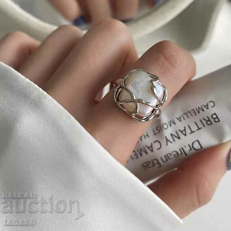 Дамски пръстен с перла в произволна форма