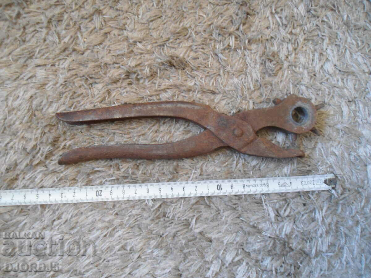 Old pliers - 6 Old pliers - 6