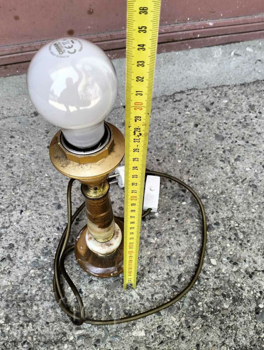 Delivery of Desk lamp Delivery of Desk lamp