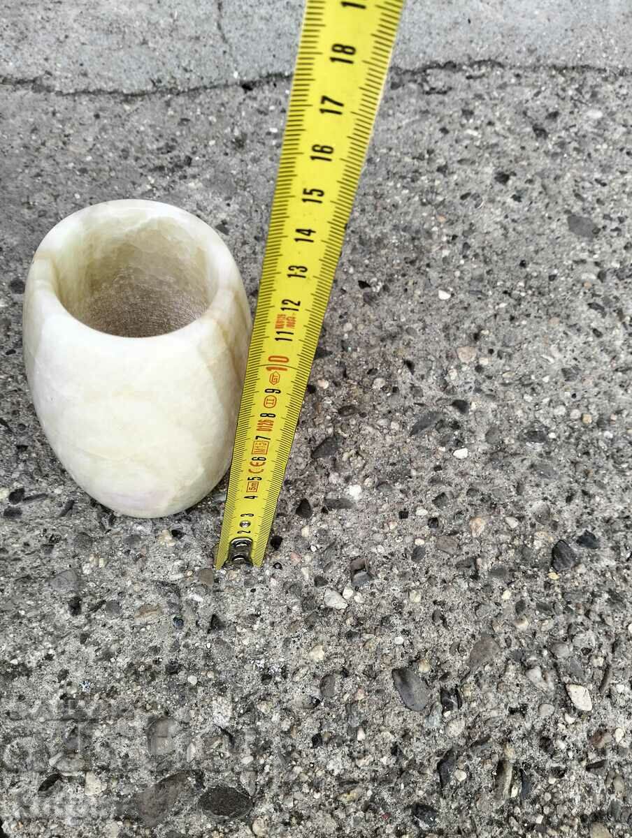 Auction Vase made of onyx Auction Vase made of onyx