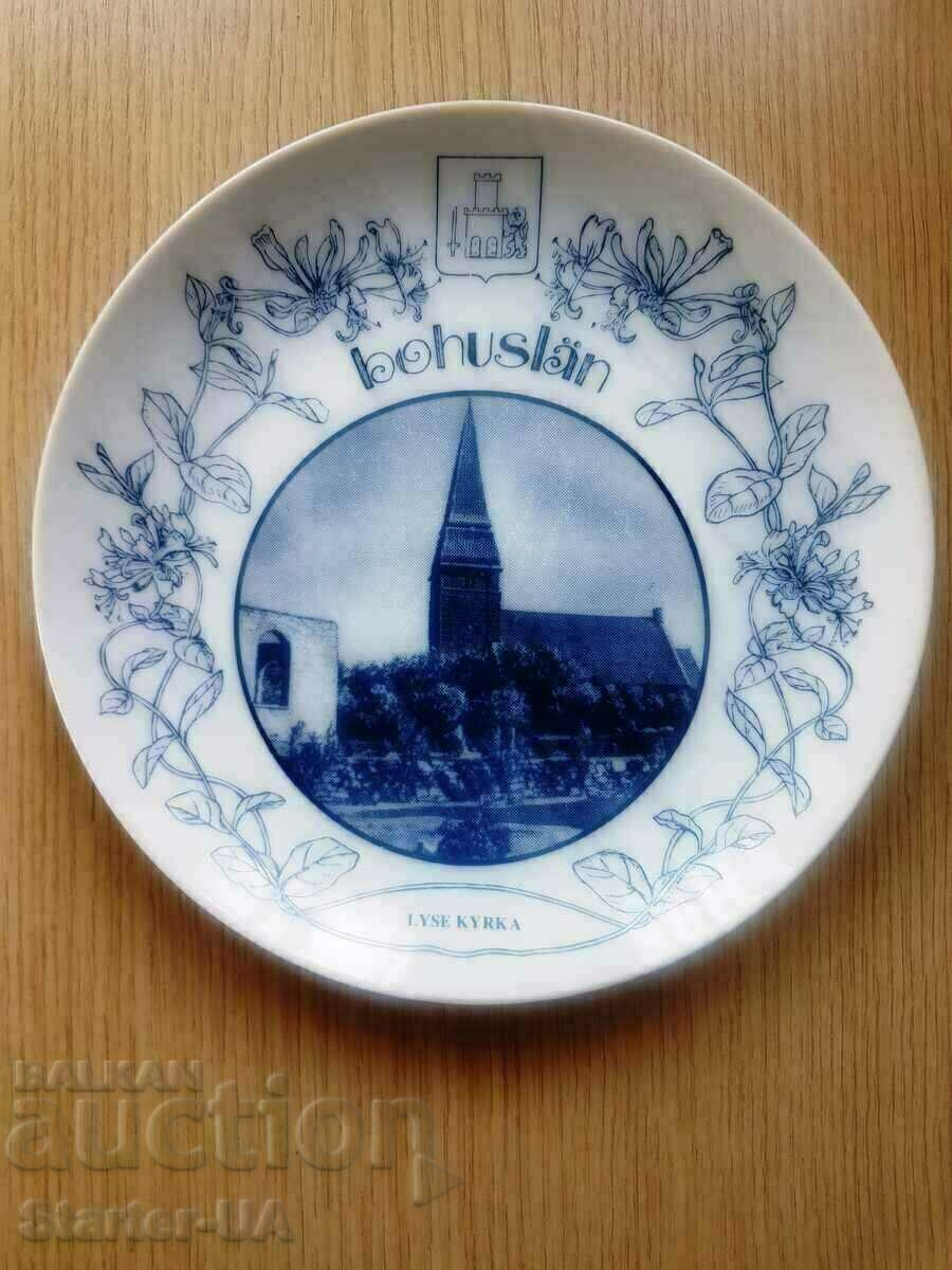 Beautiful wall plate. Marked.