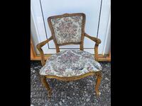 Beautiful baroque chair with embroidery !!!!