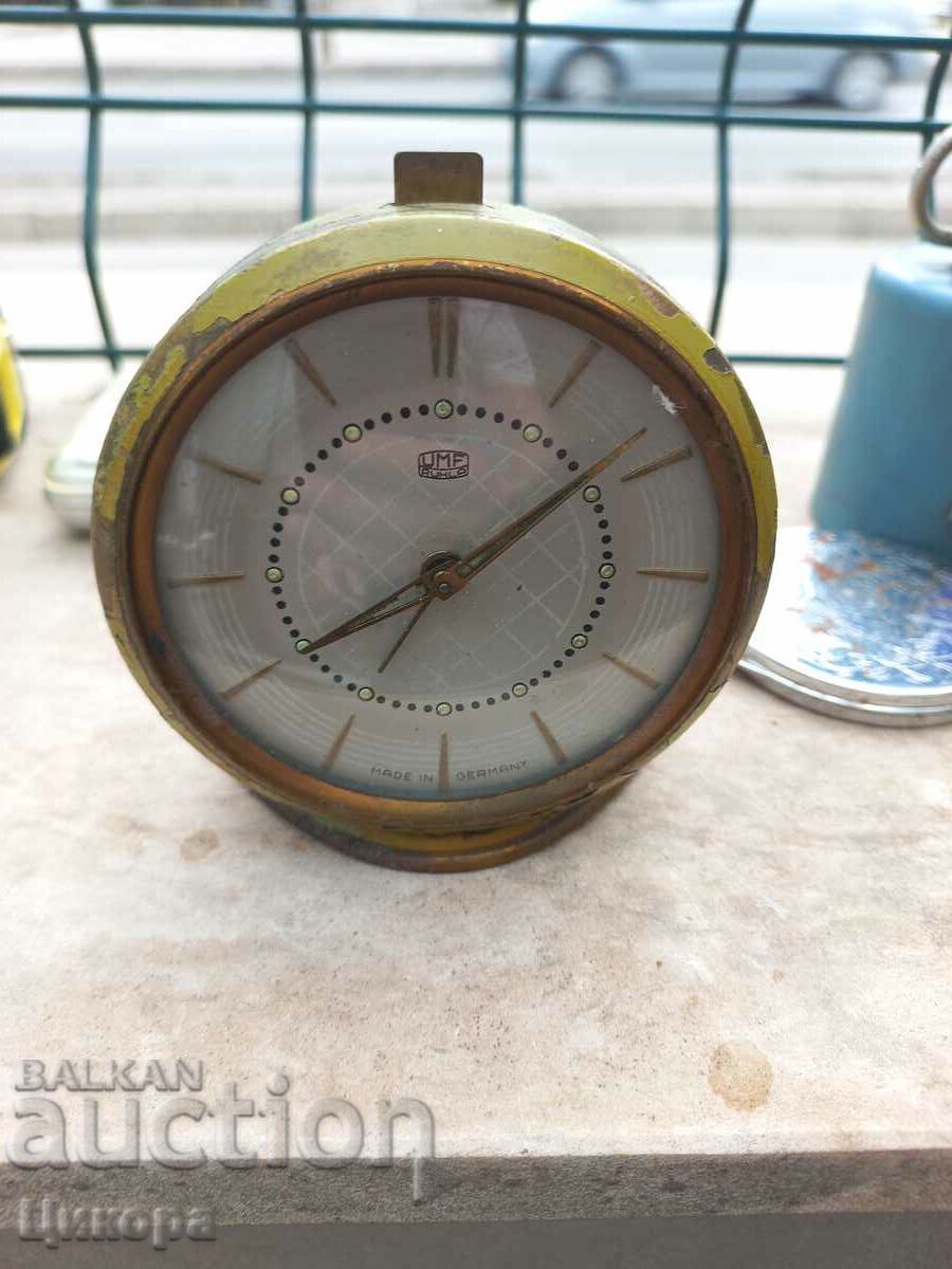 OLD ALARM CLOCK UMF RUHLA with price 70.00 BGN | € 35.79 OLD ALARM CLOCK UMF RUHLA with price 70.00 BGN | € 35.79