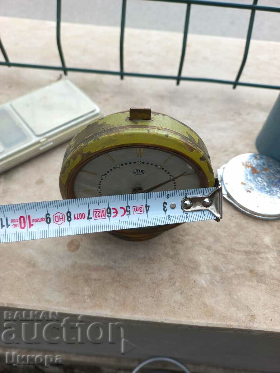 OLD ALARM CLOCK UMF RUHLA - 6 OLD ALARM CLOCK UMF RUHLA - 6