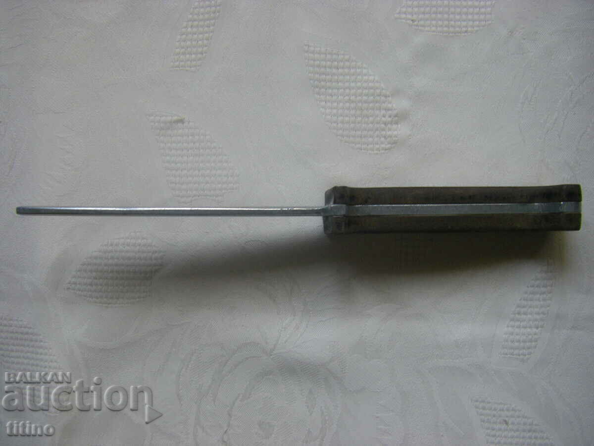 Delivery of Training knife for Siberian Husky Delivery of Training knife for Siberian Husky