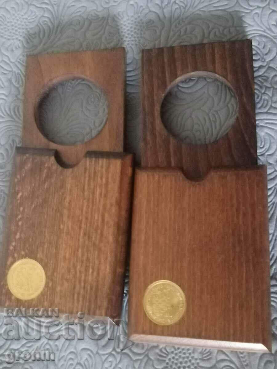 BNB wooden boxes for COINS, lot holder gold coins with price 58.00 BGN | € 29.65 BNB wooden boxes for COINS, lot holder gold coins with price 58.00 BGN | € 29.65