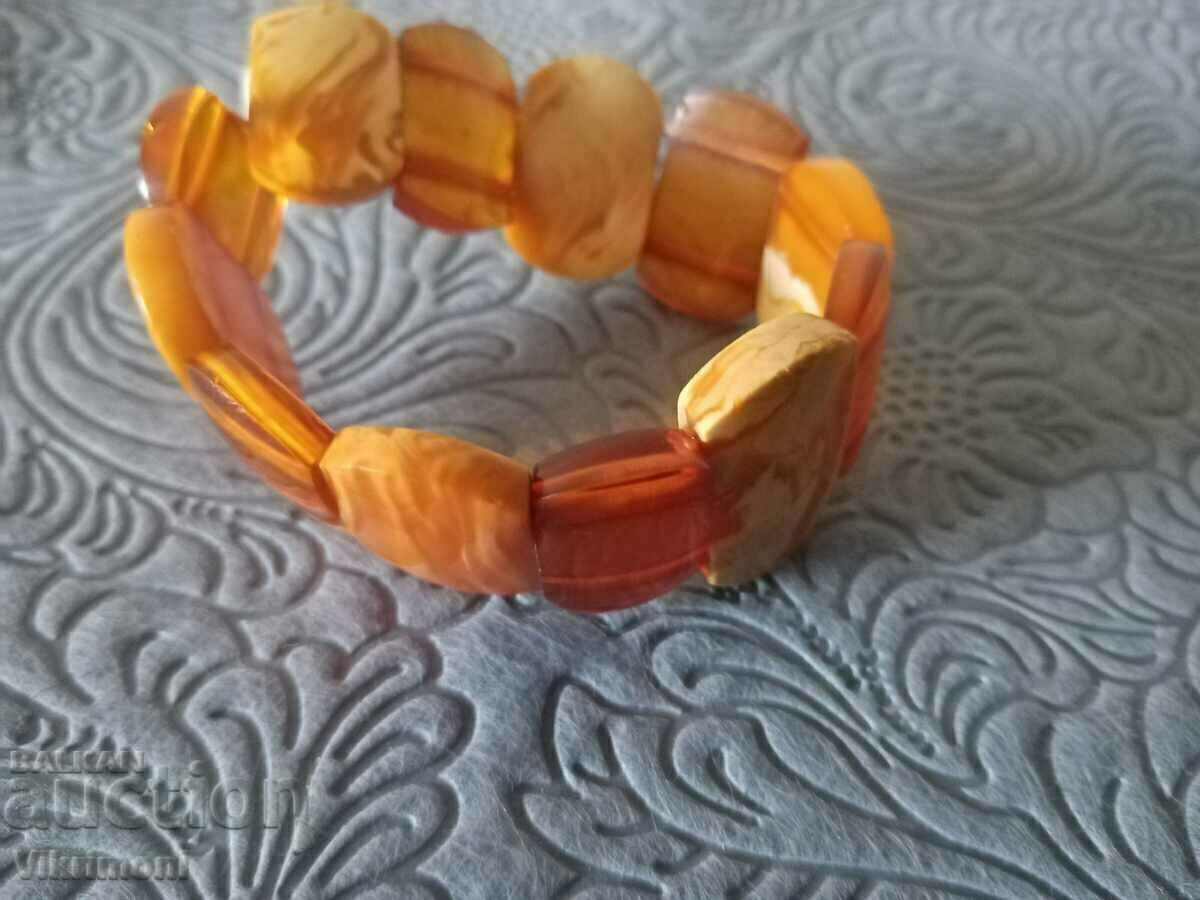 Delivery of Bracelet natural amber and royal