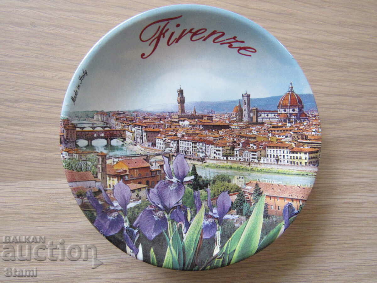 Decorative plate from Florence, Italy with price 20.00 BGN | € 10.23