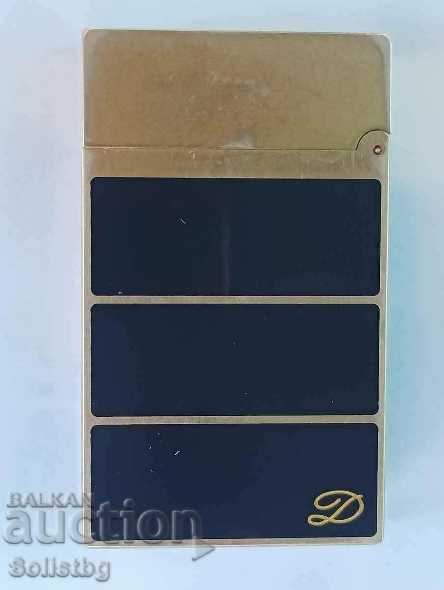 Original S. T. DUPONT lighter, 4FK12J8, gold, black lacquer. with price € 347.68 | 680.01 BGN