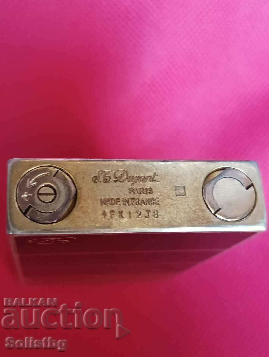 Original S. T. DUPONT lighter, 4FK12J8, gold, black lacquer. - 6