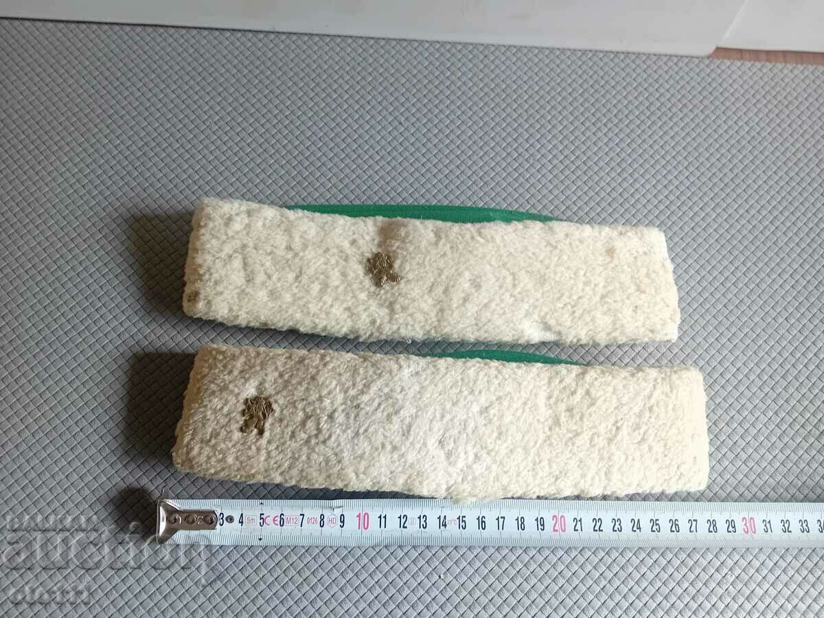 Delivery of KALPAK CHAVDARCHE - 2 pieces Delivery of KALPAK CHAVDARCHE - 2 pieces