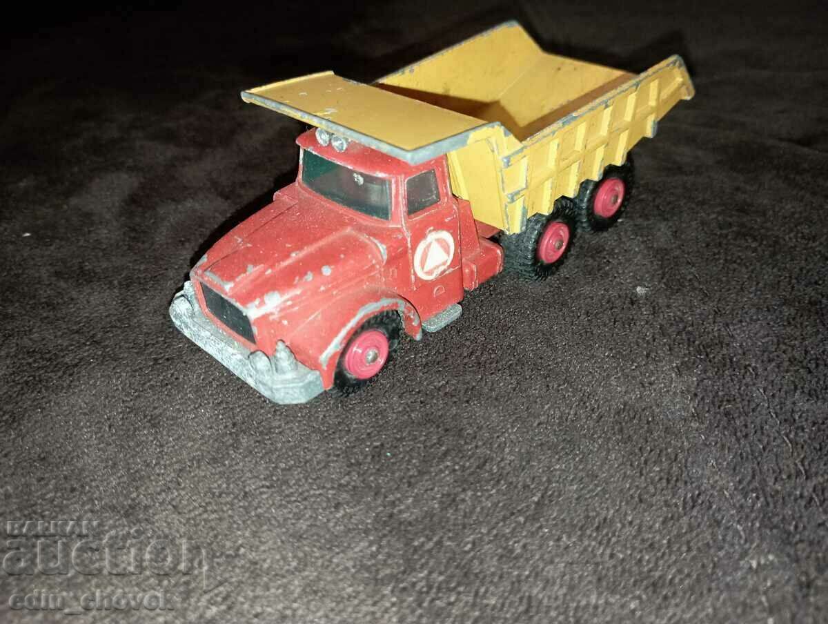 Matchbox England King Size K-19 Scammel Contractor Truck