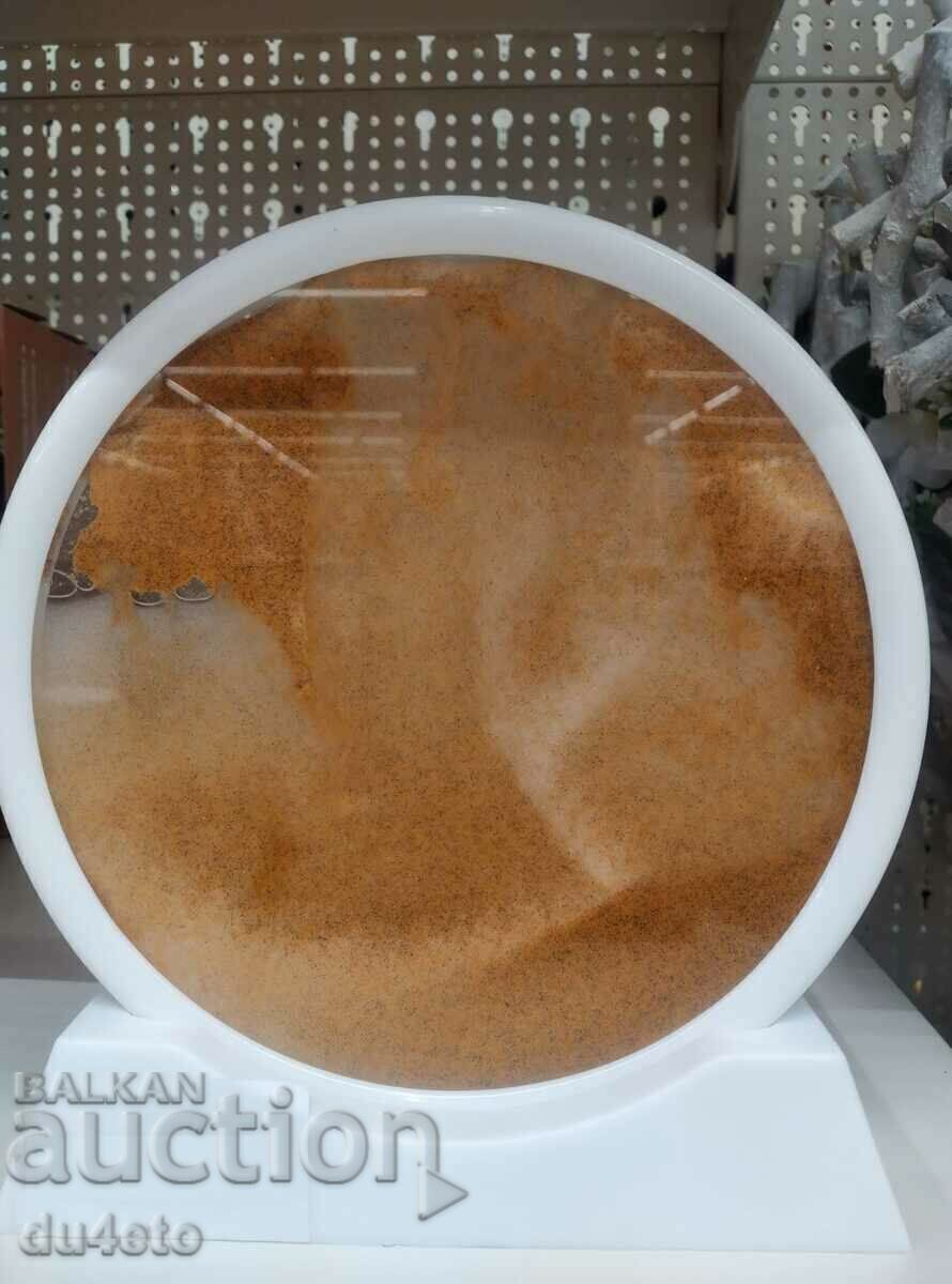 Доставка на Декоративен 3D пясъчен часовник с червен пясък 17,5 см Доставка на Декоративен 3D пясъчен часовник с червен пясък 17,5 см