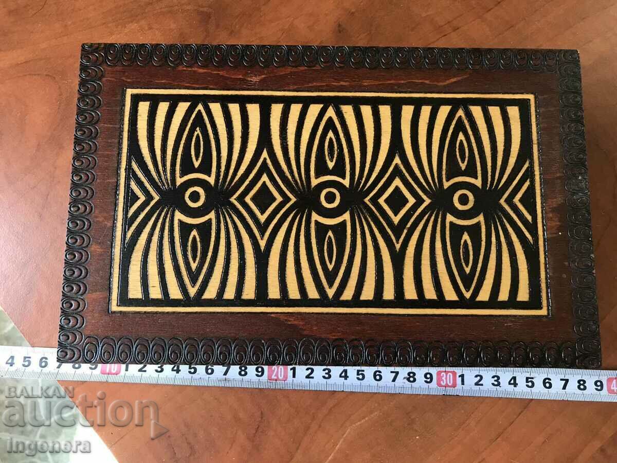 BOX WOOD PYROGRAPH DRAWING ANTIQUE FROM SOCA MOSTRA with price 48.00 BGN | € 24.54 BOX WOOD PYROGRAPH DRAWING ANTIQUE FROM SOCA MOSTRA with price 48.00 BGN | € 24.54