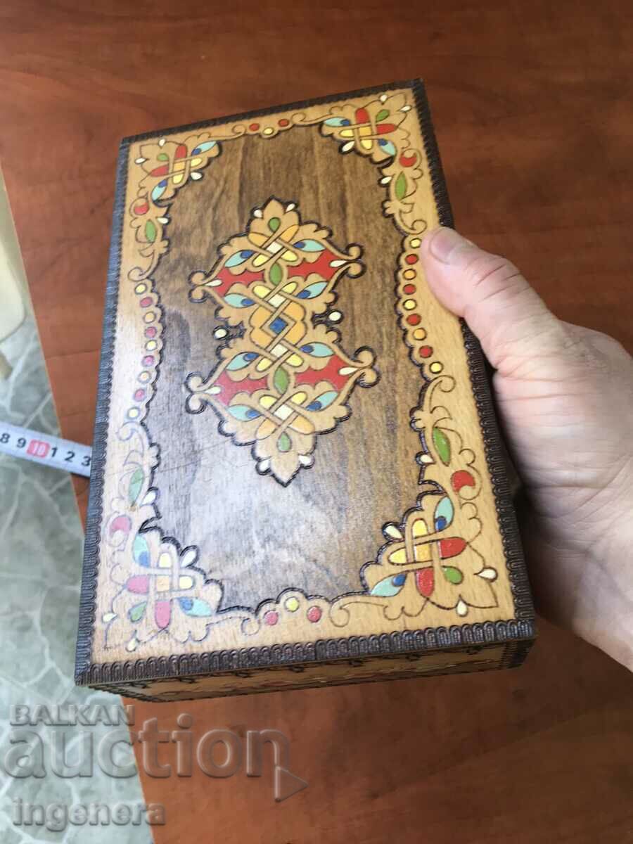 Delivery of BOX WOOD PYROGRAPH DRAWING ANTIQUE FROM SOCA MOSTRA Delivery of BOX WOOD PYROGRAPH DRAWING ANTIQUE FROM SOCA MOSTRA