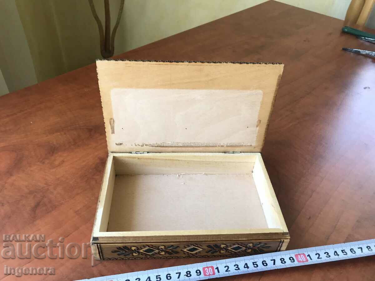 Auction BOX WOOD PYROGRAPH DRAWING ANTIQUE FROM SOCA MOSTRA Auction BOX WOOD PYROGRAPH DRAWING ANTIQUE FROM SOCA MOSTRA