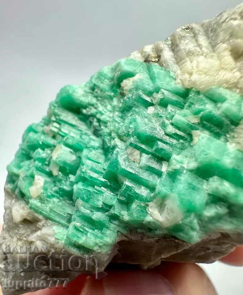 345 carat emerald emerald beryl on matrix unique with price 285.00 BGN | € 145.72