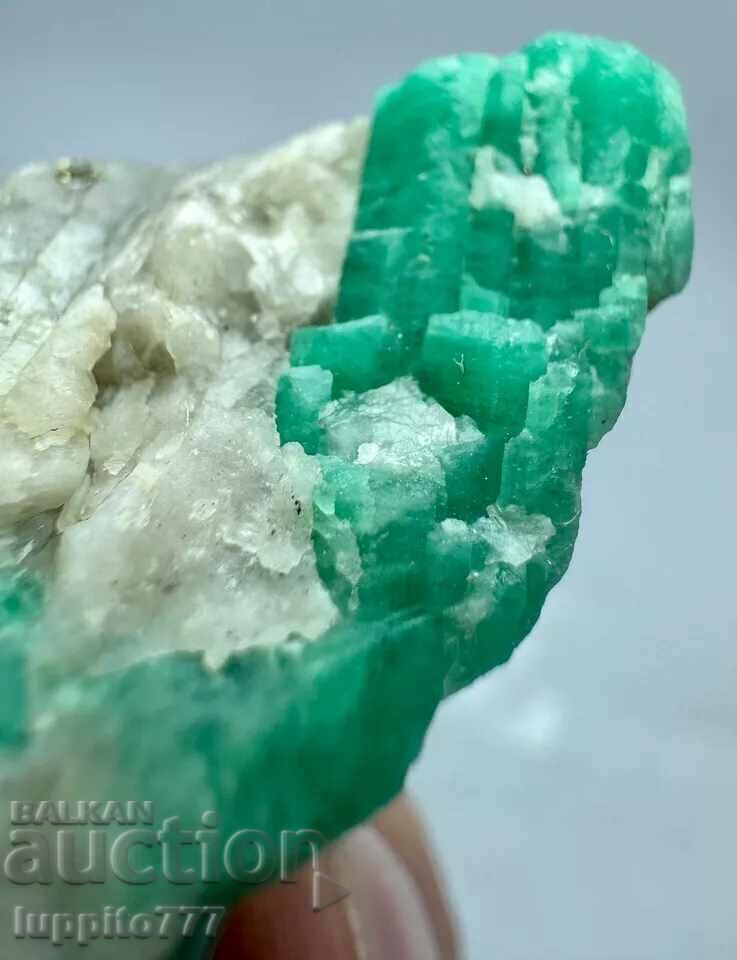 Auction  345 carat emerald emerald beryl on matrix unique
