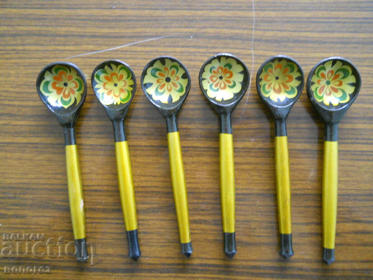 Set of wooden spoons "Khokhloma" - USSR (hand painted)