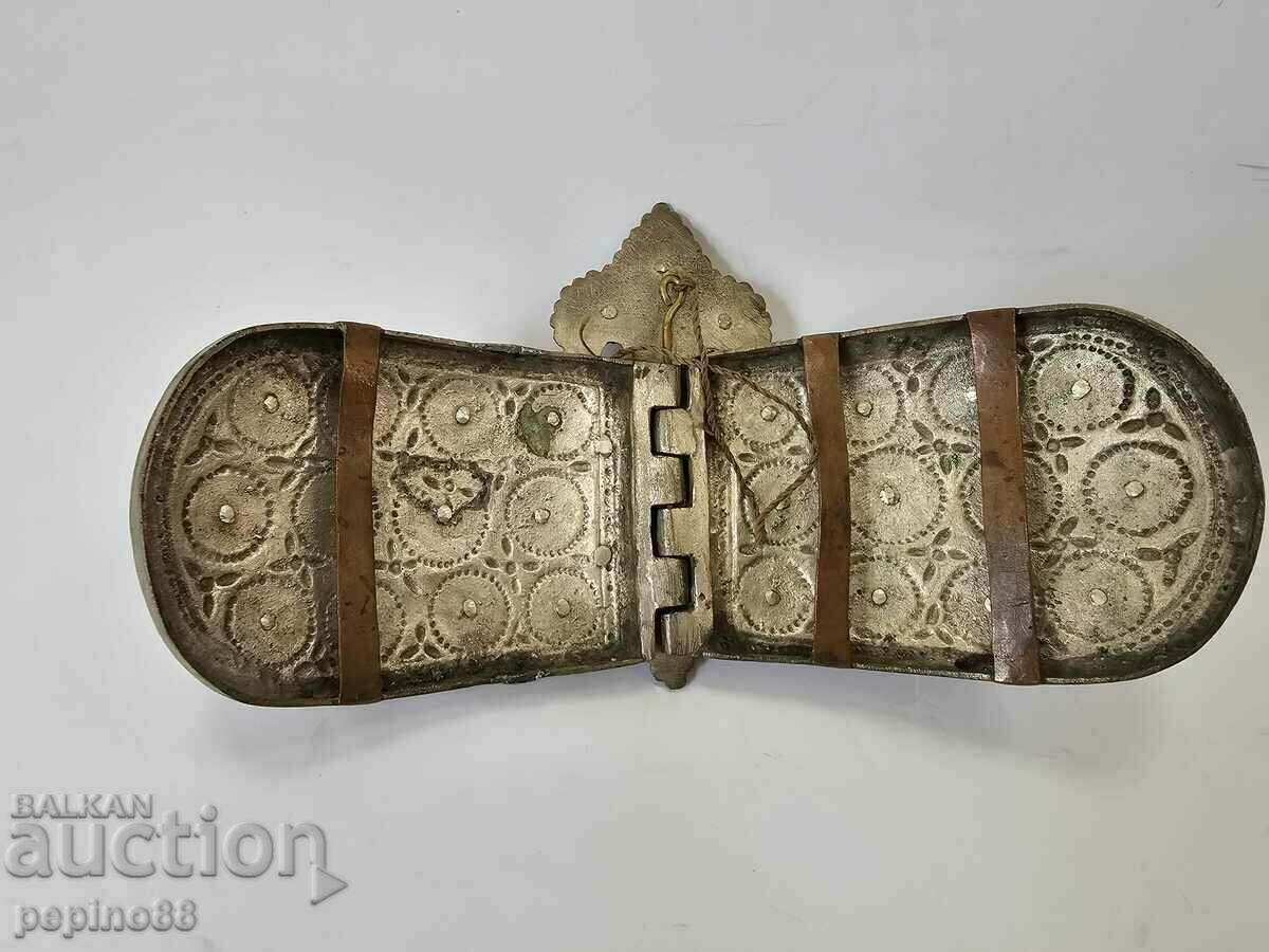 Delivery of Authentic 19th century silver Teteven pafts Delivery of Authentic 19th century silver Teteven pafts