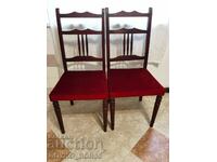 Δύο πανέμορφες vintage καρέκλες από σκληρό ξύλο